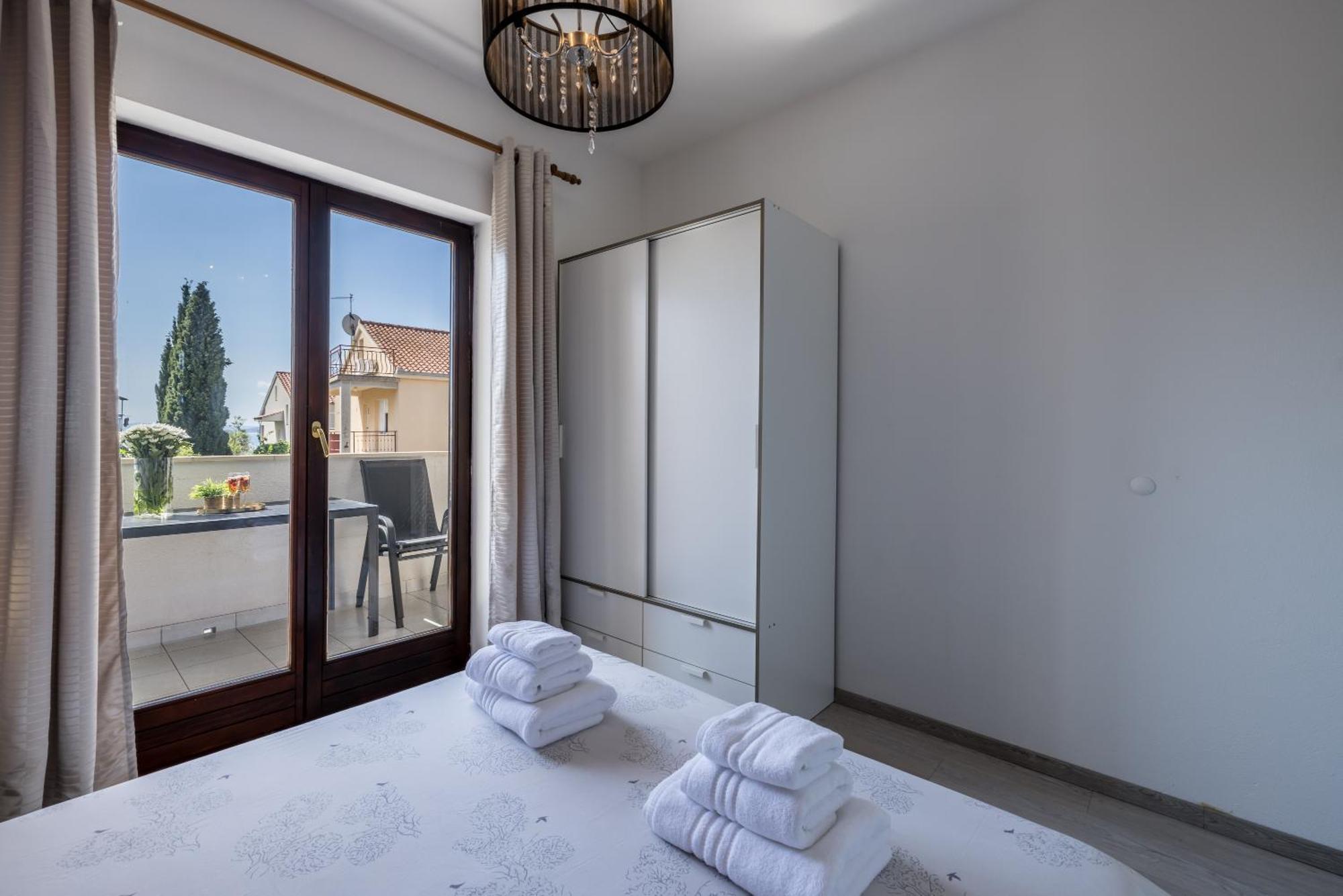 Holiday Home Krishto تروغير المظهر الخارجي الصورة