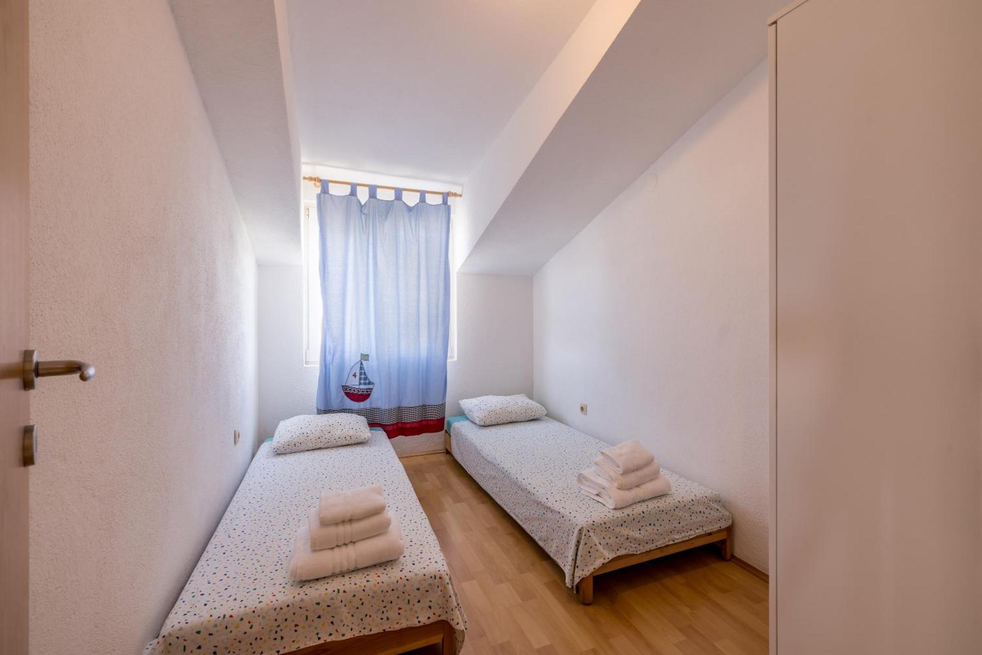 Holiday Home Krishto تروغير المظهر الخارجي الصورة