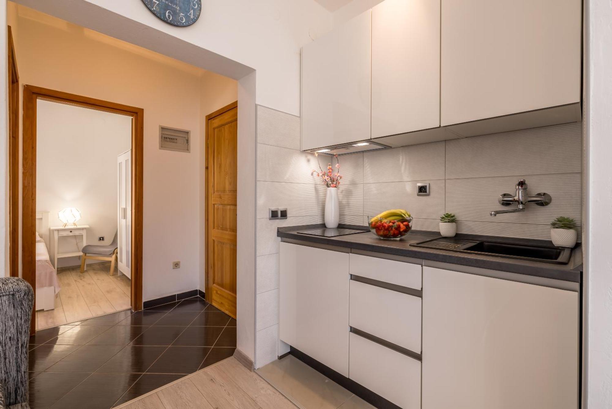 Holiday Home Krishto تروغير المظهر الخارجي الصورة