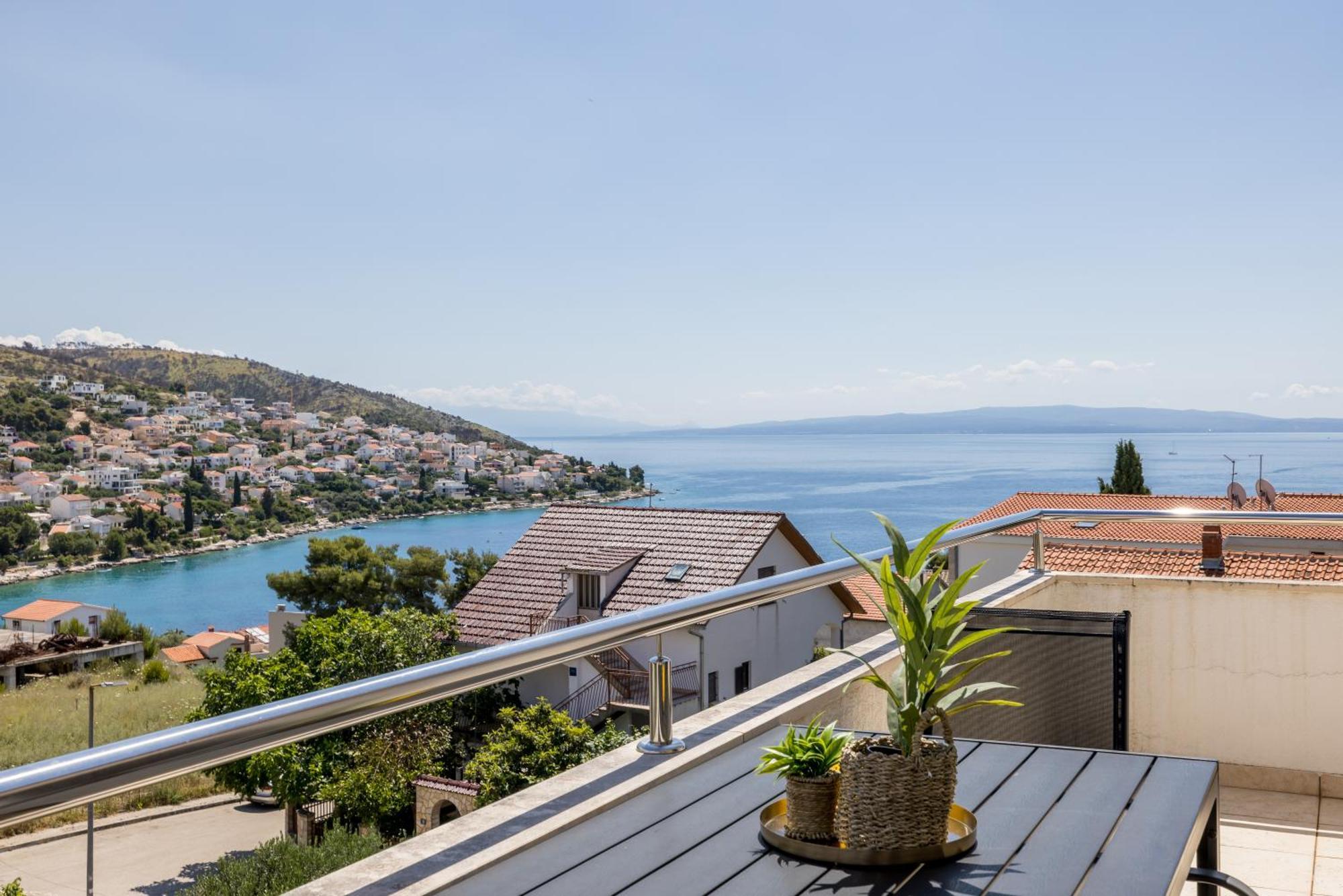 Holiday Home Krishto تروغير المظهر الخارجي الصورة