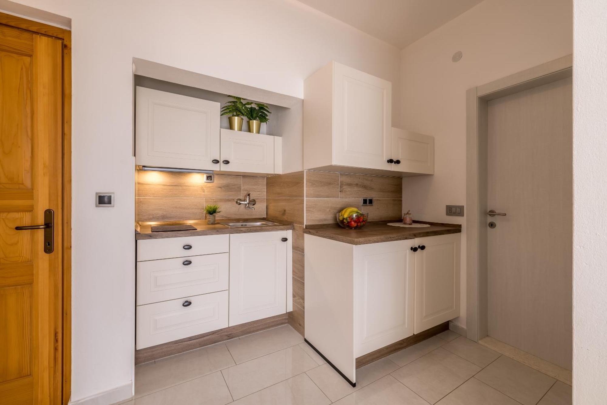 Holiday Home Krishto تروغير المظهر الخارجي الصورة