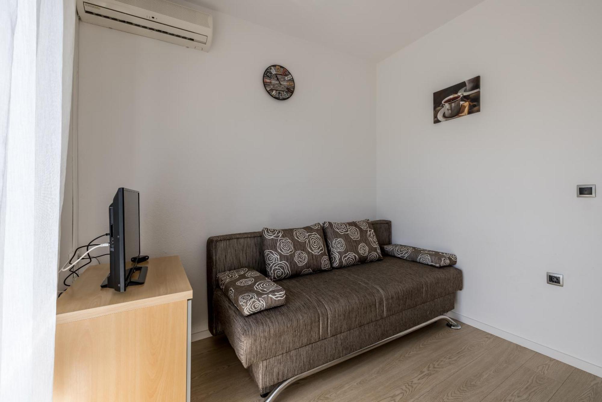 Holiday Home Krishto تروغير المظهر الخارجي الصورة